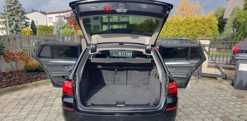 BMW Seria 5 cena 65800 przebieg: 220000, rok produkcji 2015 z Ryglice małe 631